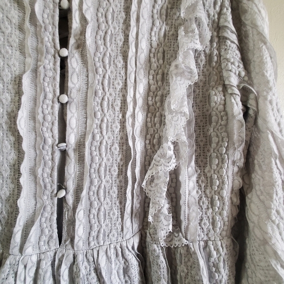 POL Run Down grey mini dress. Boho. Sz med. Lace vneck - Picture 13 of 14